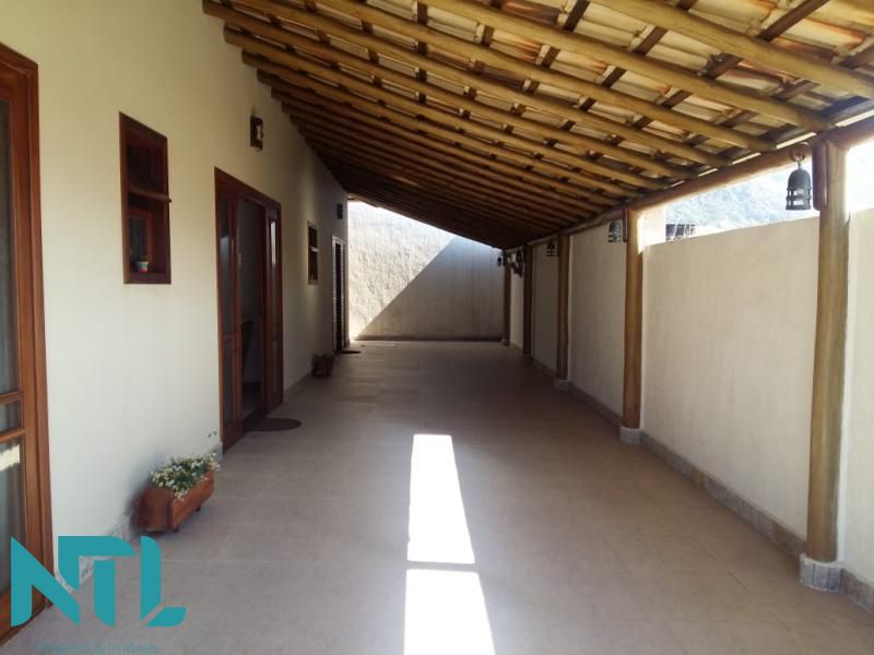 Casa à venda com 3 quartos, 395m² - Foto 21