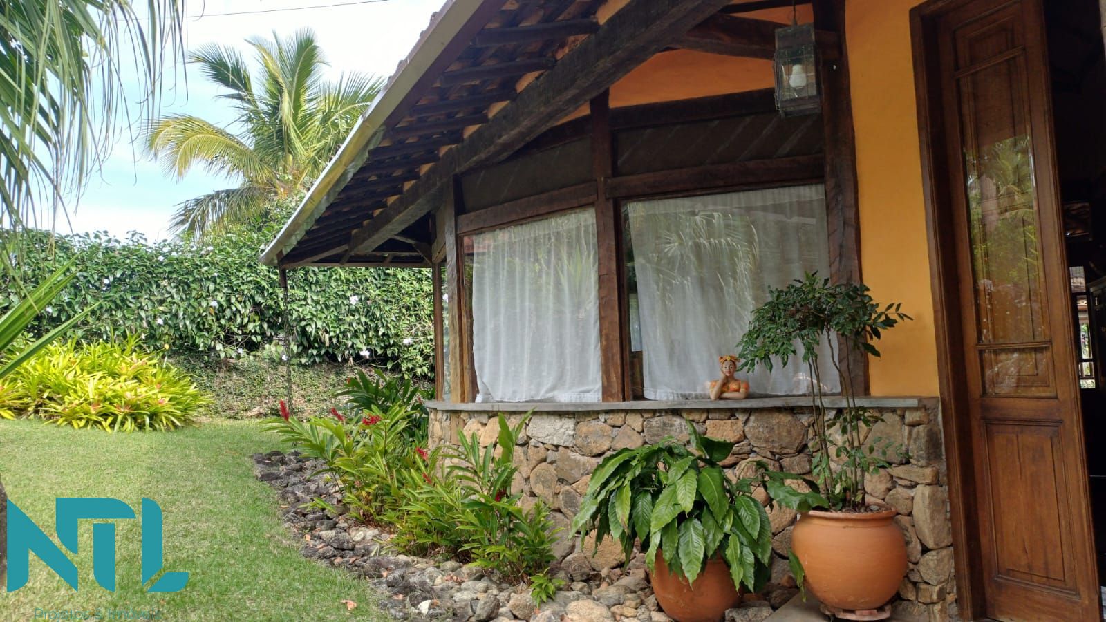 Sobrado, 3 quartos, 215 m² - Foto 2