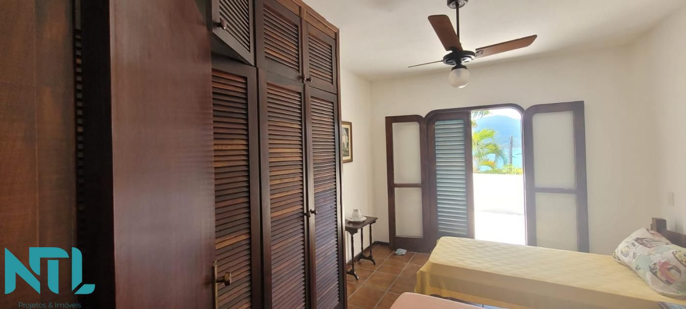 Casa à venda com 4 quartos, 1324m² - Foto 16
