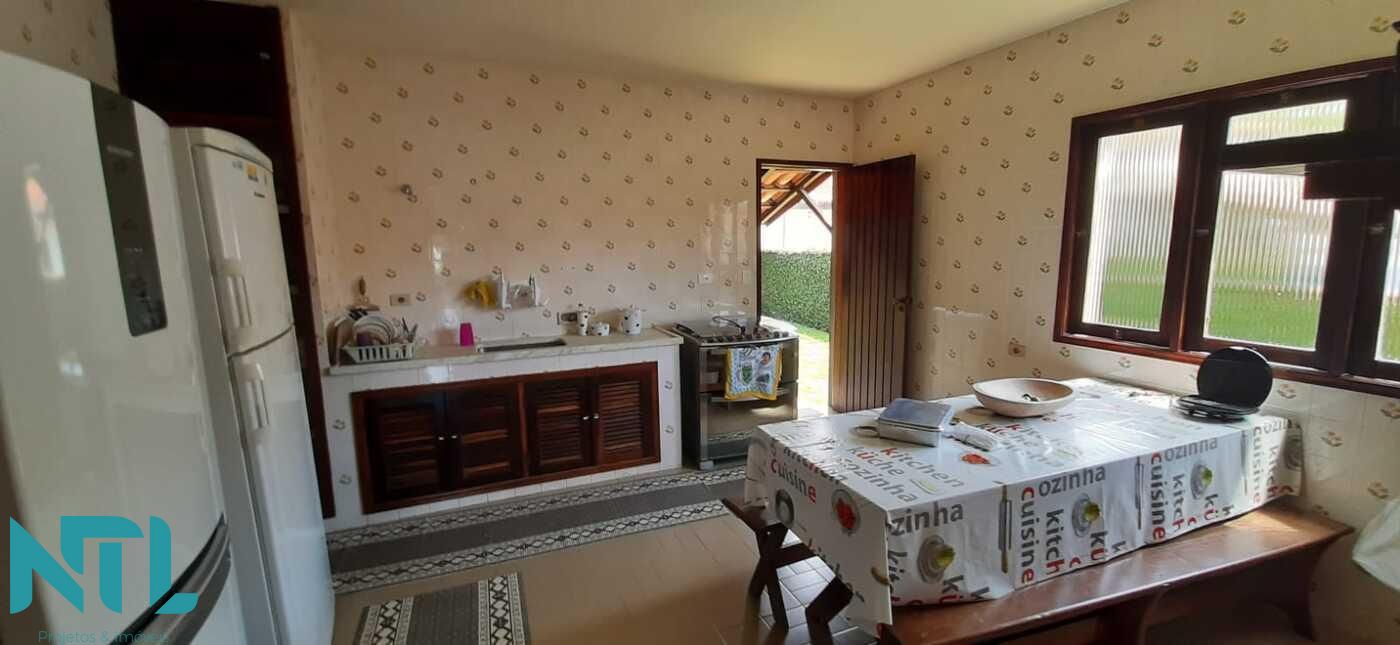 Sobrado à venda com 6 quartos, 720m² - Foto 4