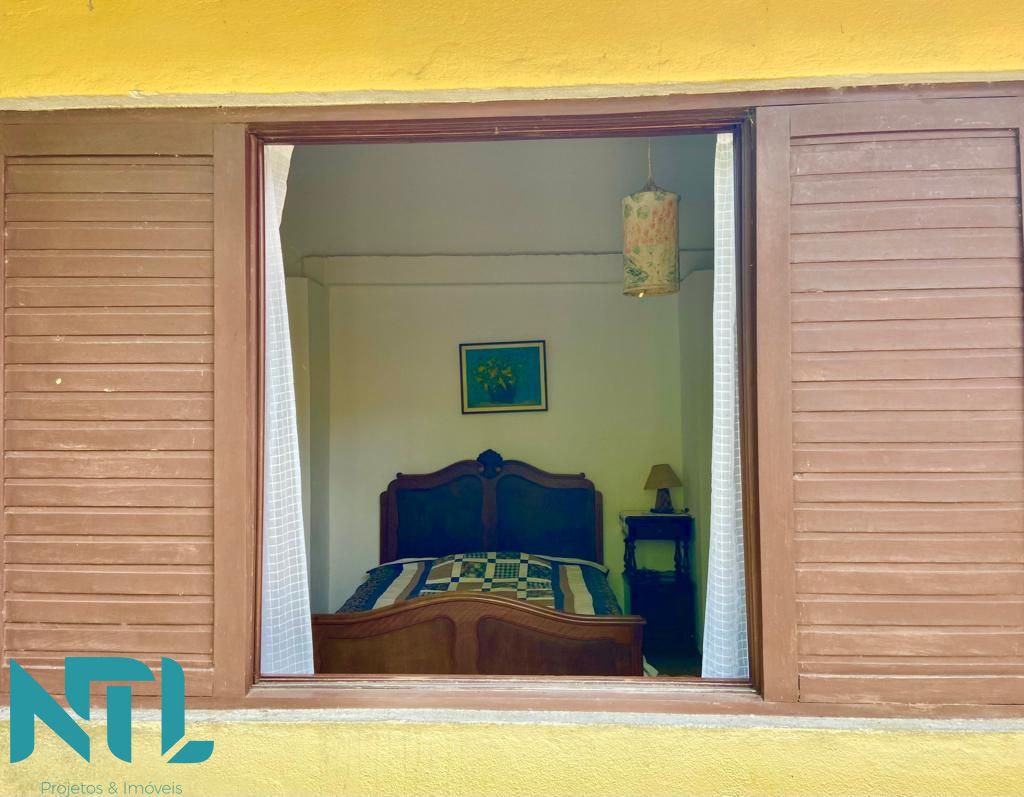 Casa à venda com 3 quartos, 197m² - Foto 12