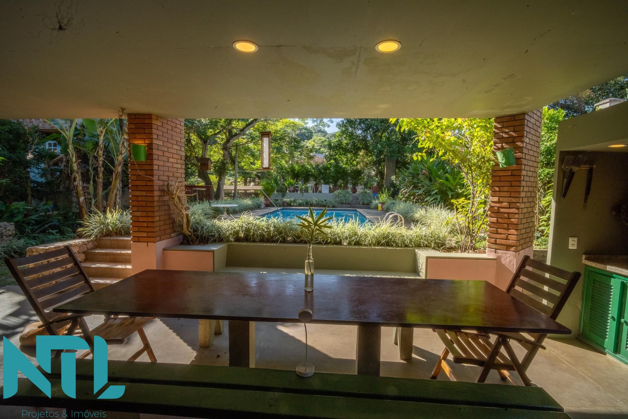 Sobrado para alugar com 4 quartos, 246m² - Foto 6