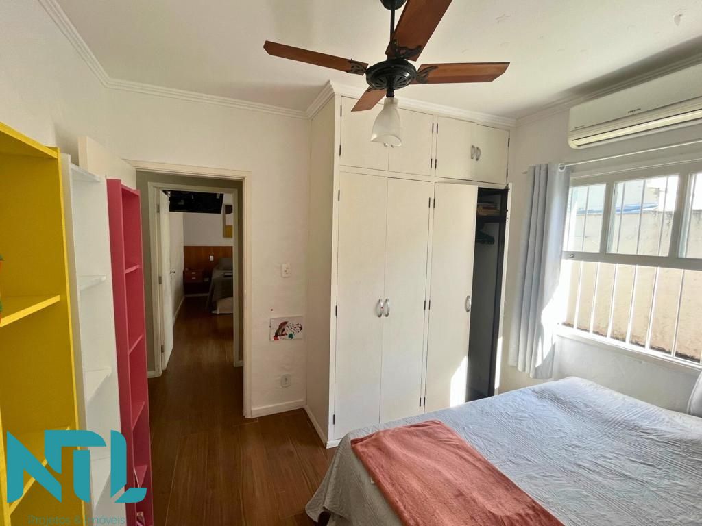 Casa à venda com 3 quartos, 225m² - Foto 20