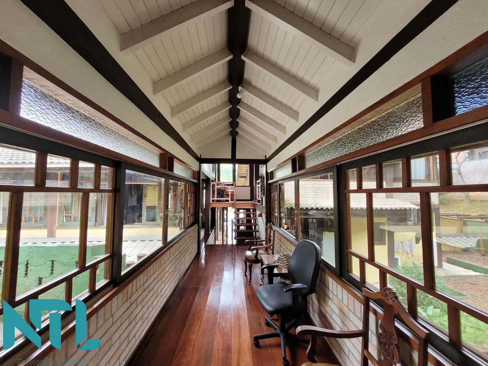 Casa à venda com 3 quartos, 400m² - Foto 30