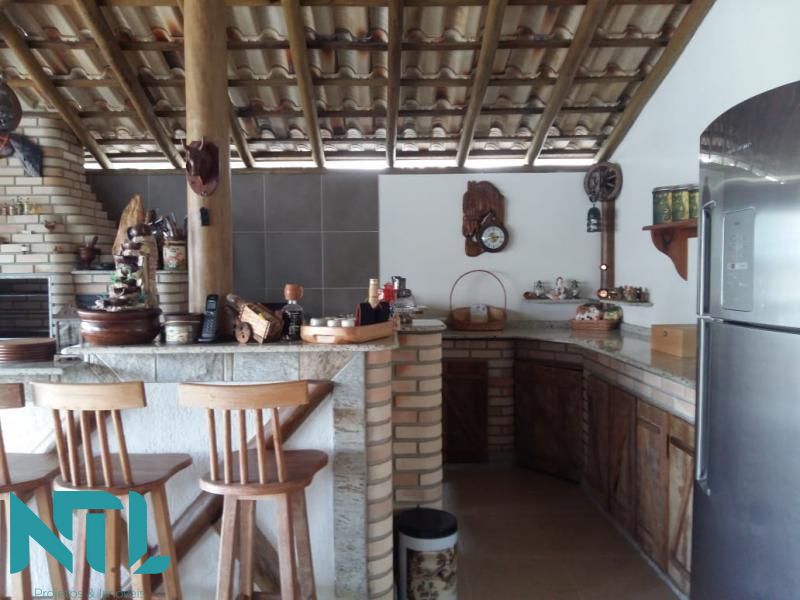 Casa à venda com 3 quartos, 395m² - Foto 10