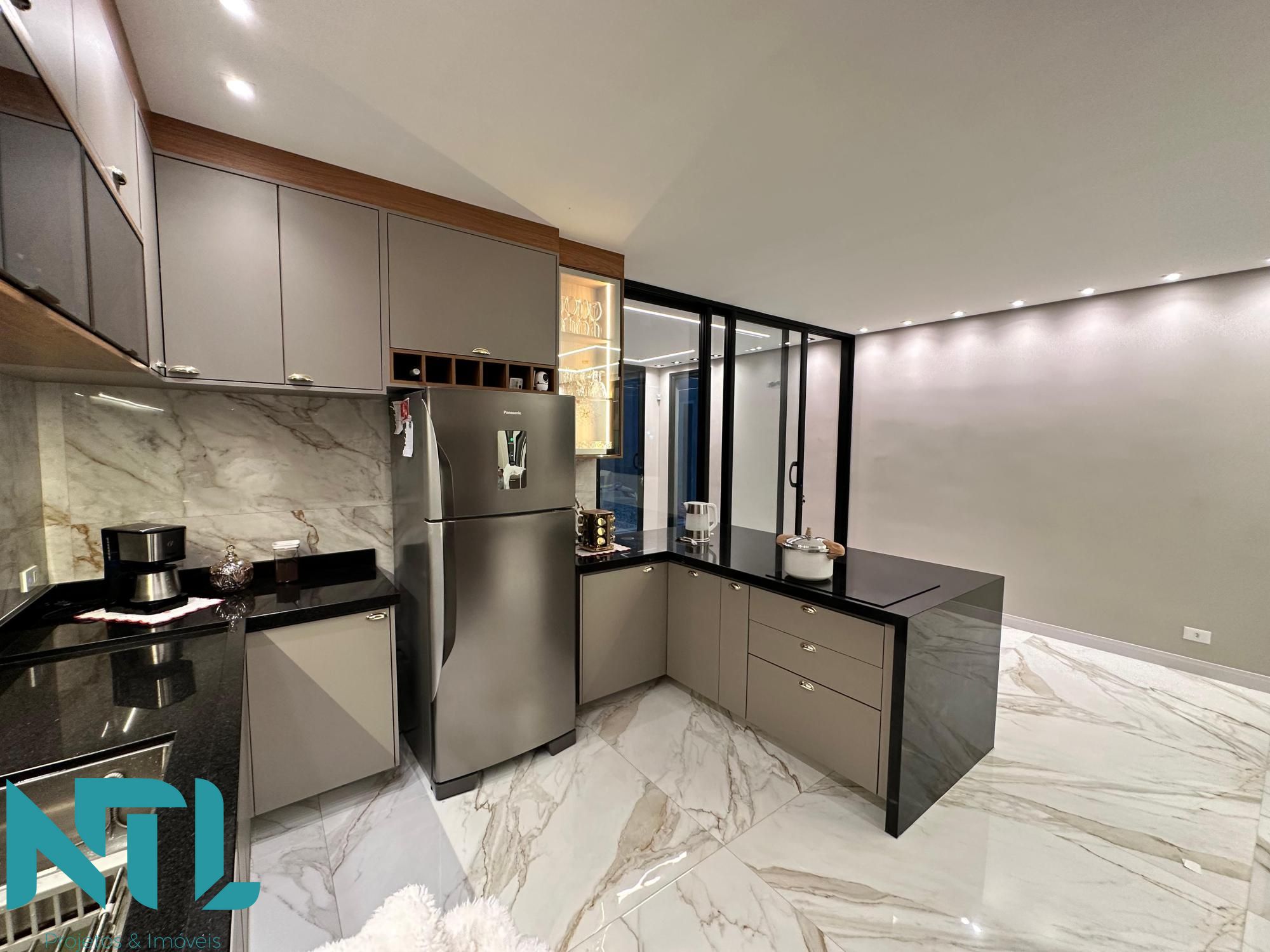 Sobrado à venda com 4 quartos, 194m² - Foto 6