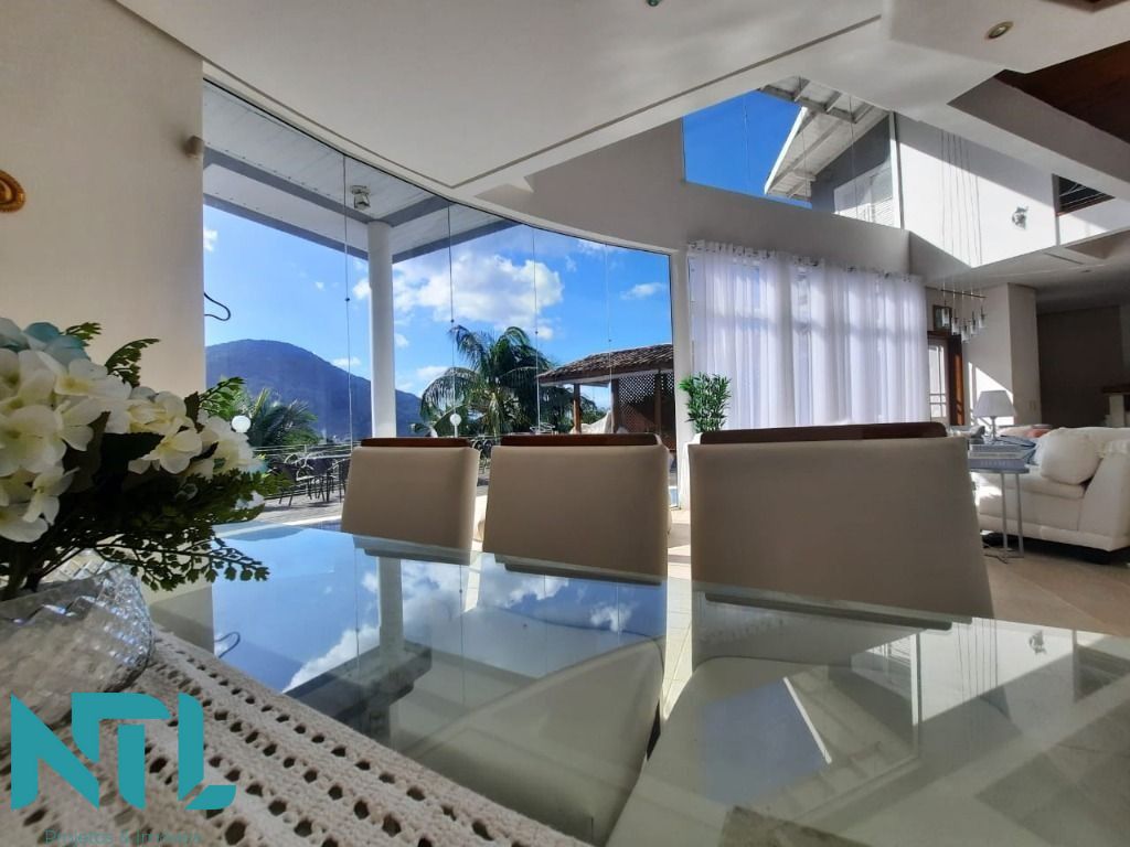 Sobrado à venda com 5 quartos, 256m² - Foto 3