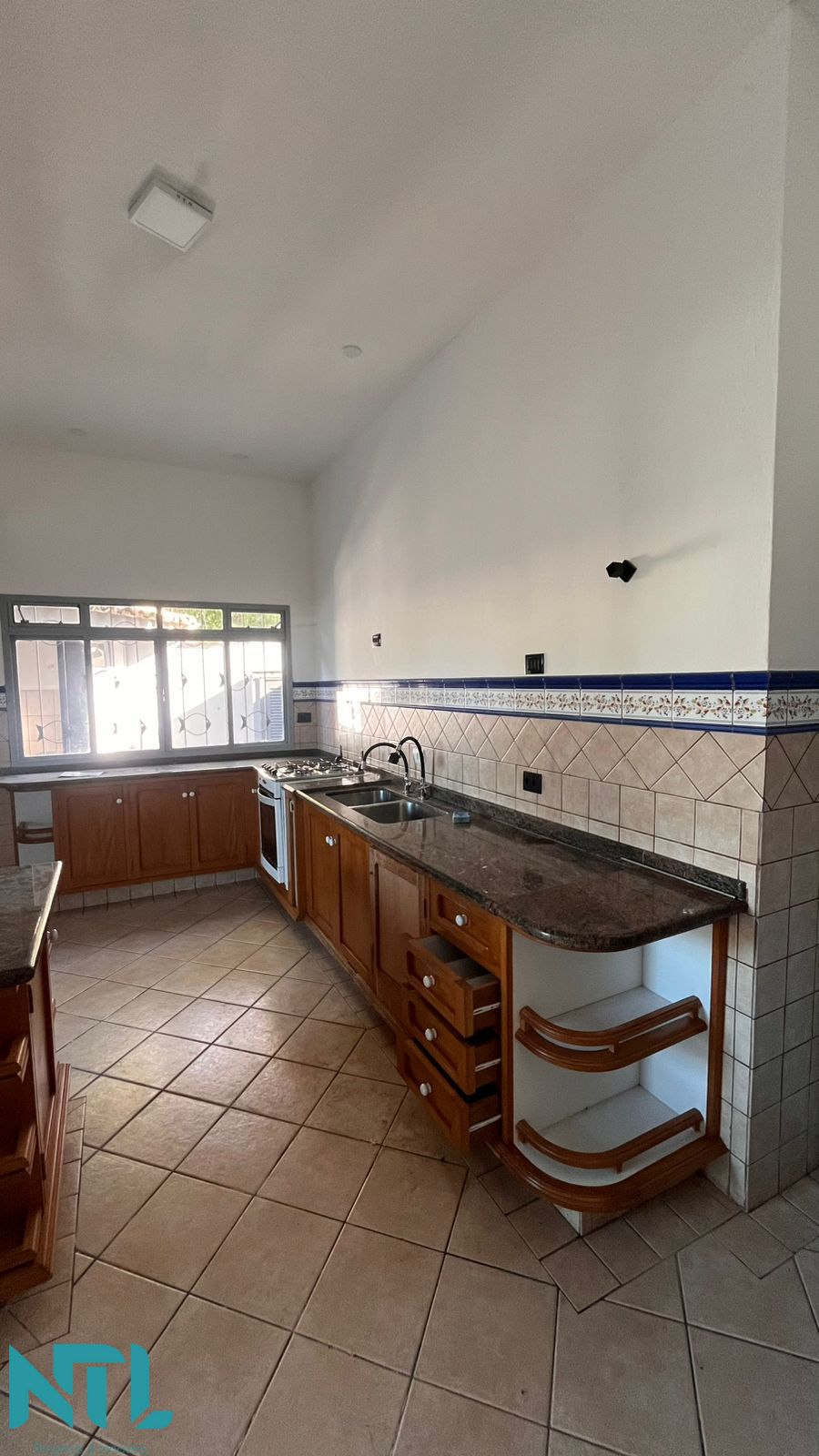 Sobrado, 3 quartos, 369 m² - Foto 11