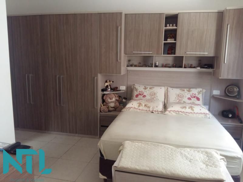 Casa à venda com 3 quartos, 395m² - Foto 14