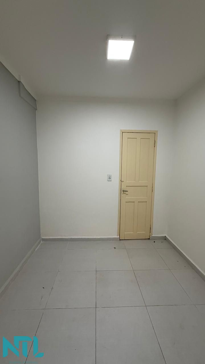 Casa à venda com 2 quartos, 90m² - Foto 15