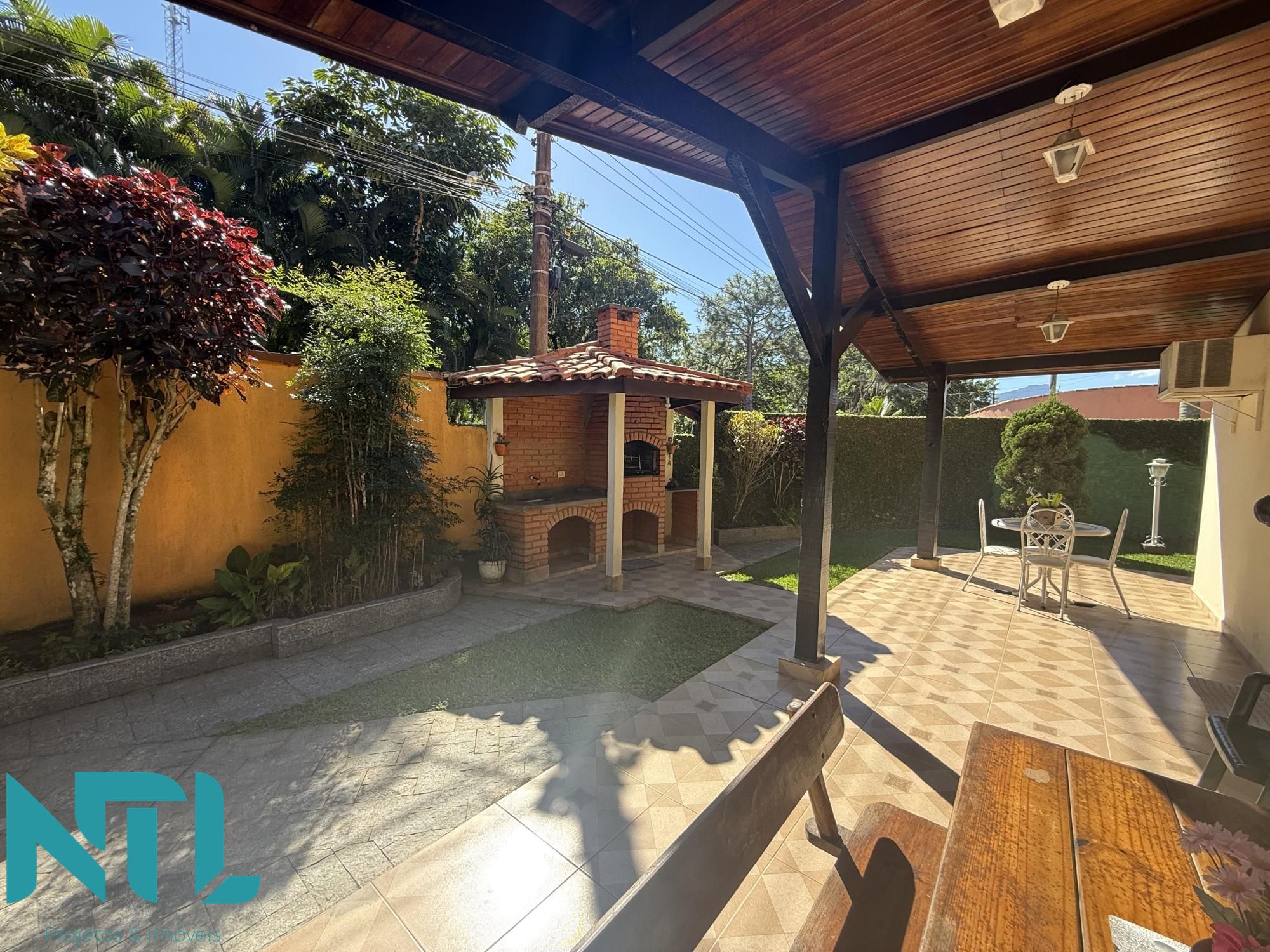 Sobrado, 5 quartos, 2387 m² - Foto 5