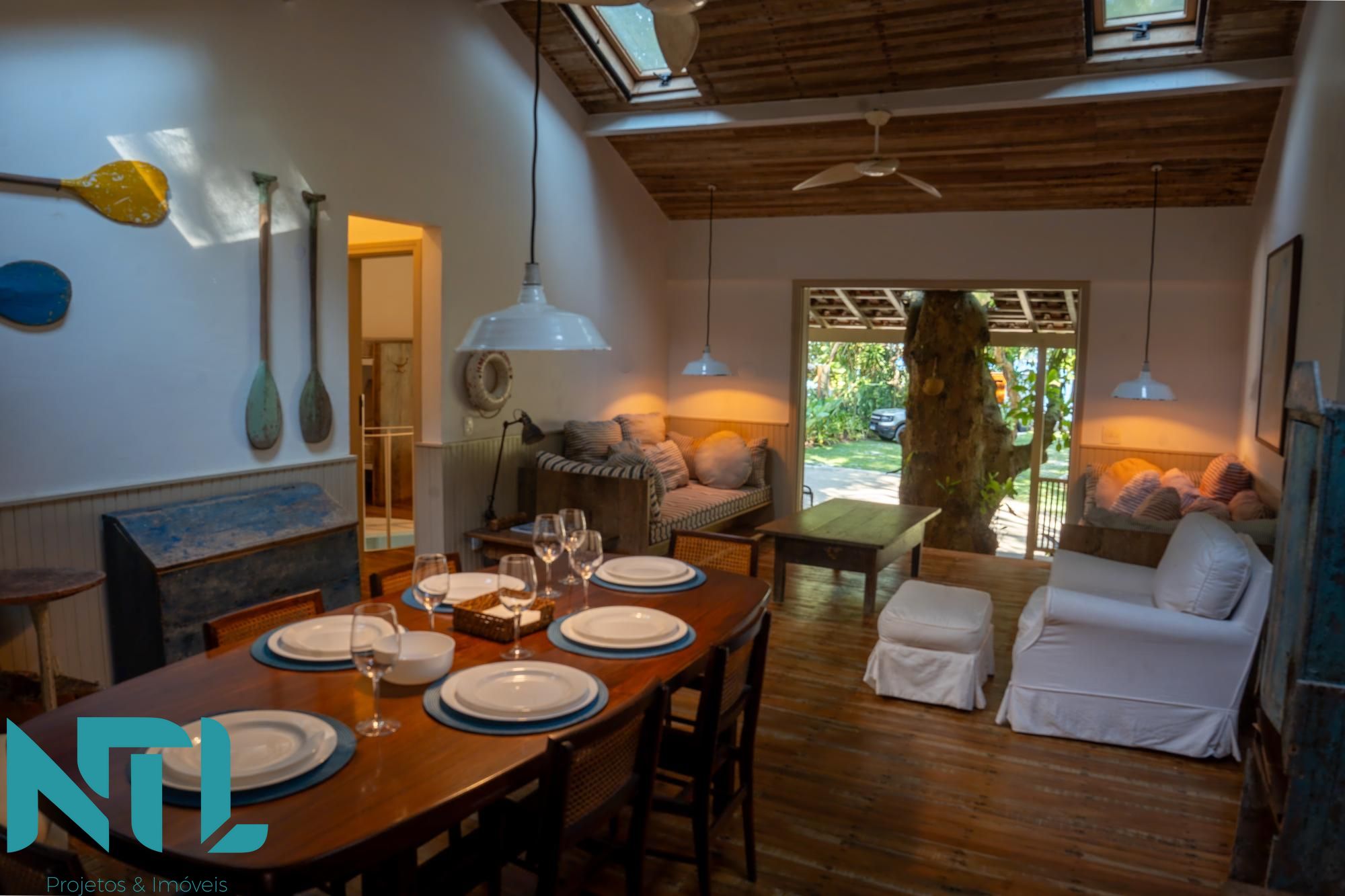 Casa à venda com 3 quartos, 206m² - Foto 10
