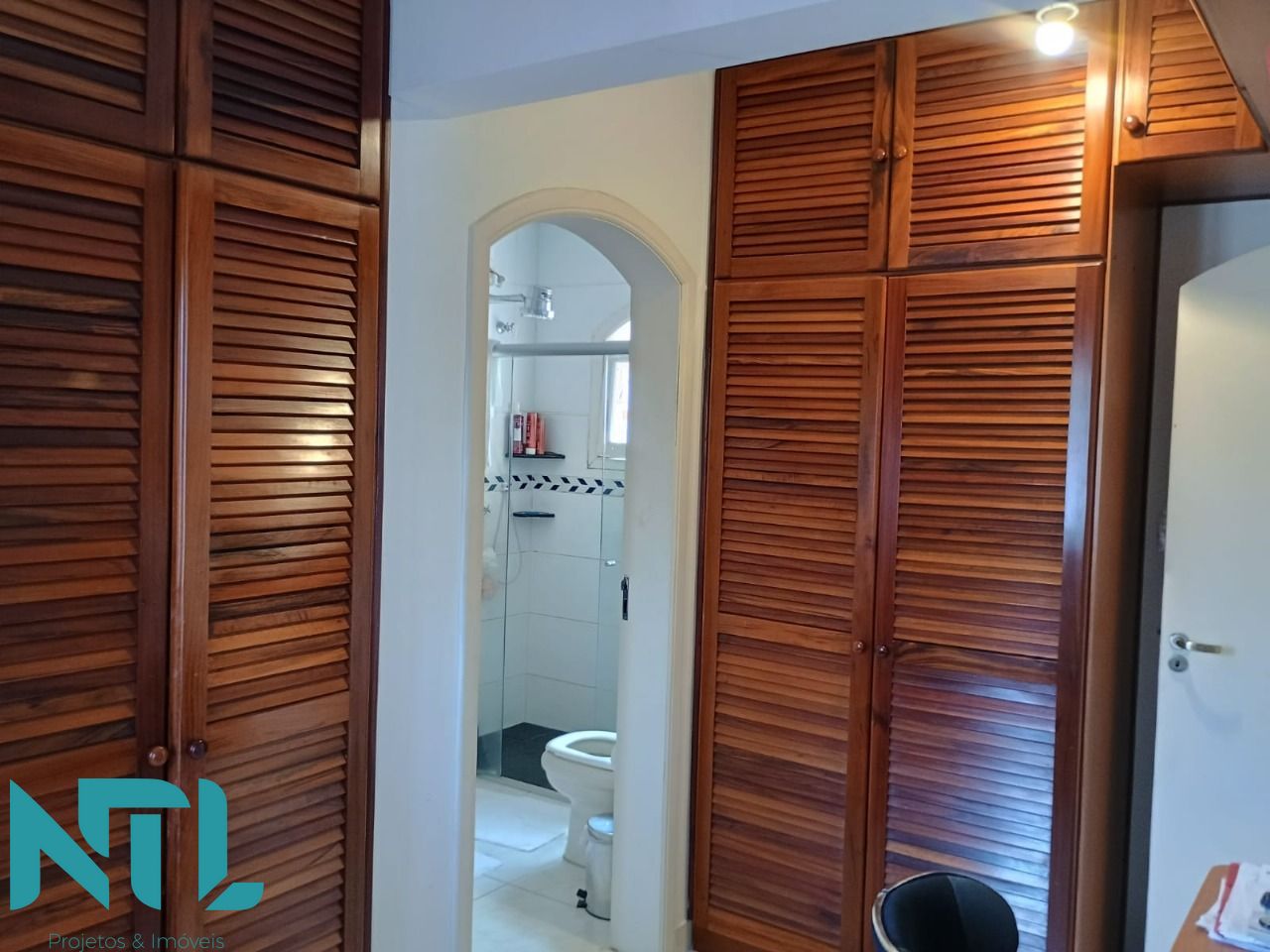 Sobrado à venda com 5 quartos, 245m² - Foto 23