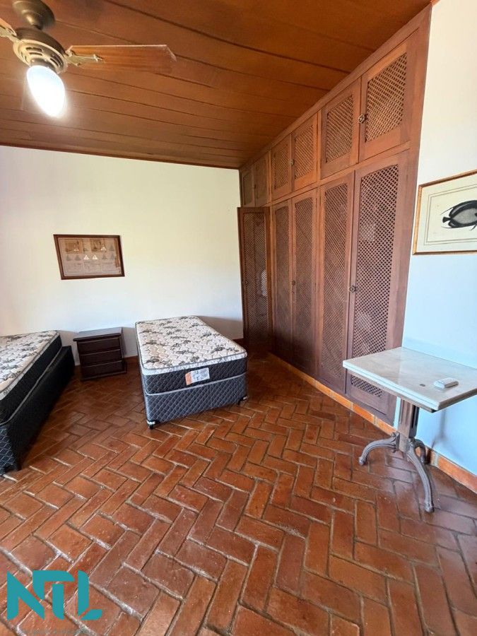 Casa, 8 quartos, 378 m² - Foto 27