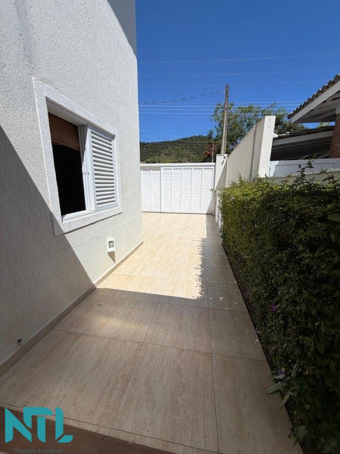 Casa, 7 quartos, 260 m² - Foto 2