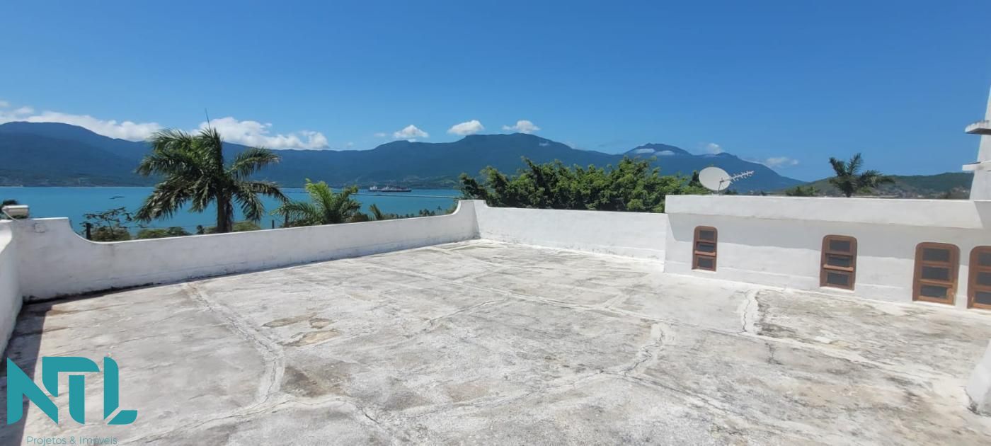 Casa à venda com 4 quartos, 1324m² - Foto 4