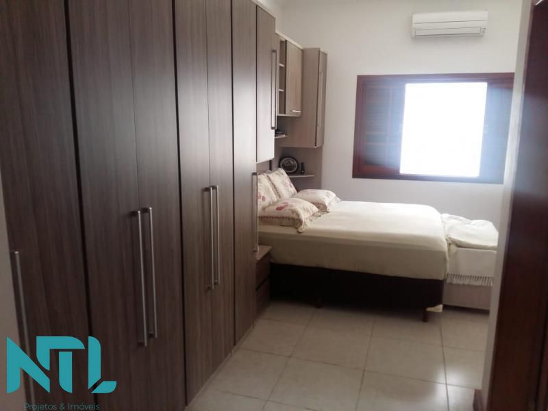 Casa à venda com 3 quartos, 395m² - Foto 16