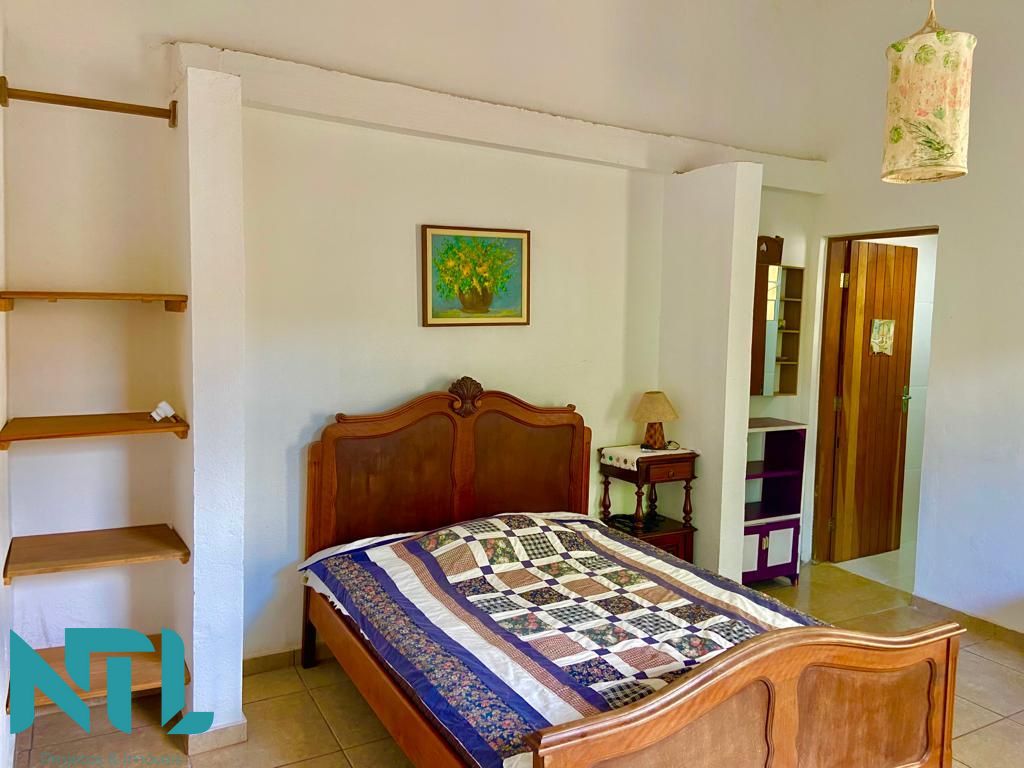 Casa à venda com 3 quartos, 197m² - Foto 13