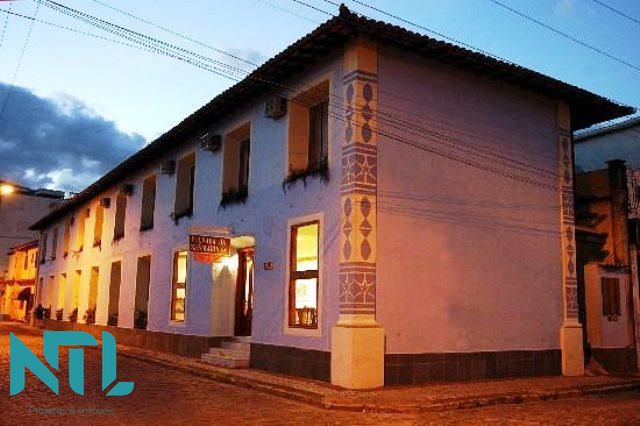 Prédio Inteiro de 18 quartos, no bairro Centro, em São Sebastião | Eu Corretor