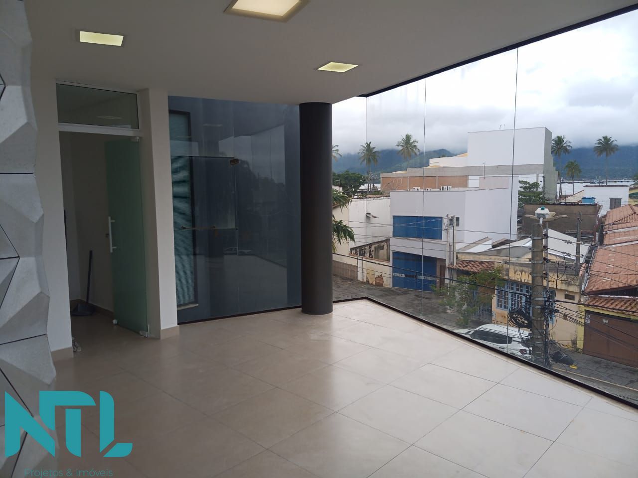 Conjunto Comercial-Sala para alugar com 2 quartos, 60m² - Foto 13