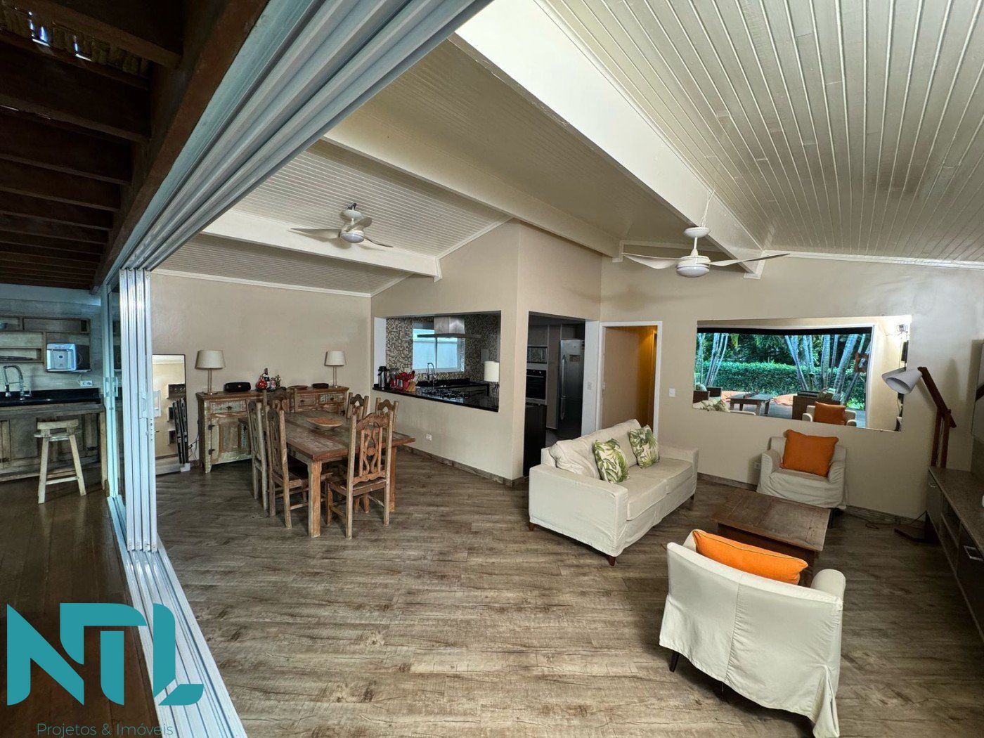 Casa, 3 quartos, 222 m² - Foto 9