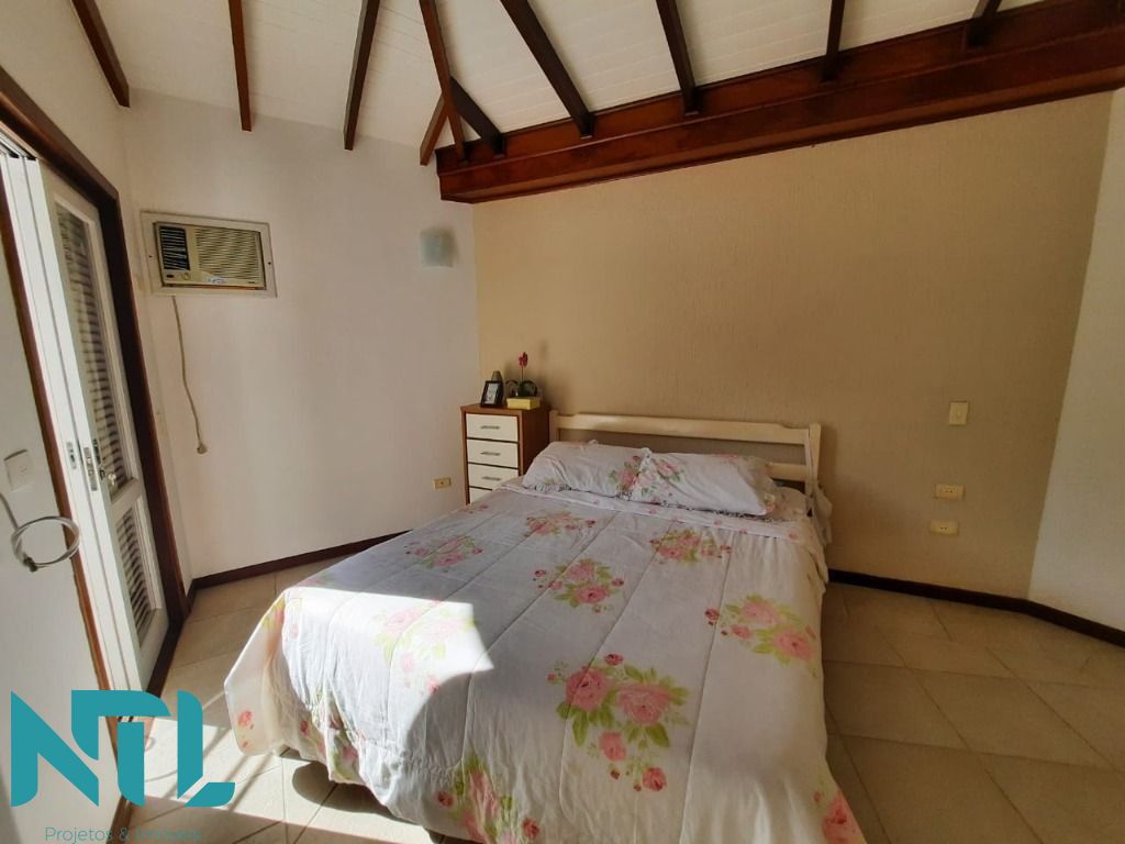 Sobrado à venda com 5 quartos, 256m² - Foto 7