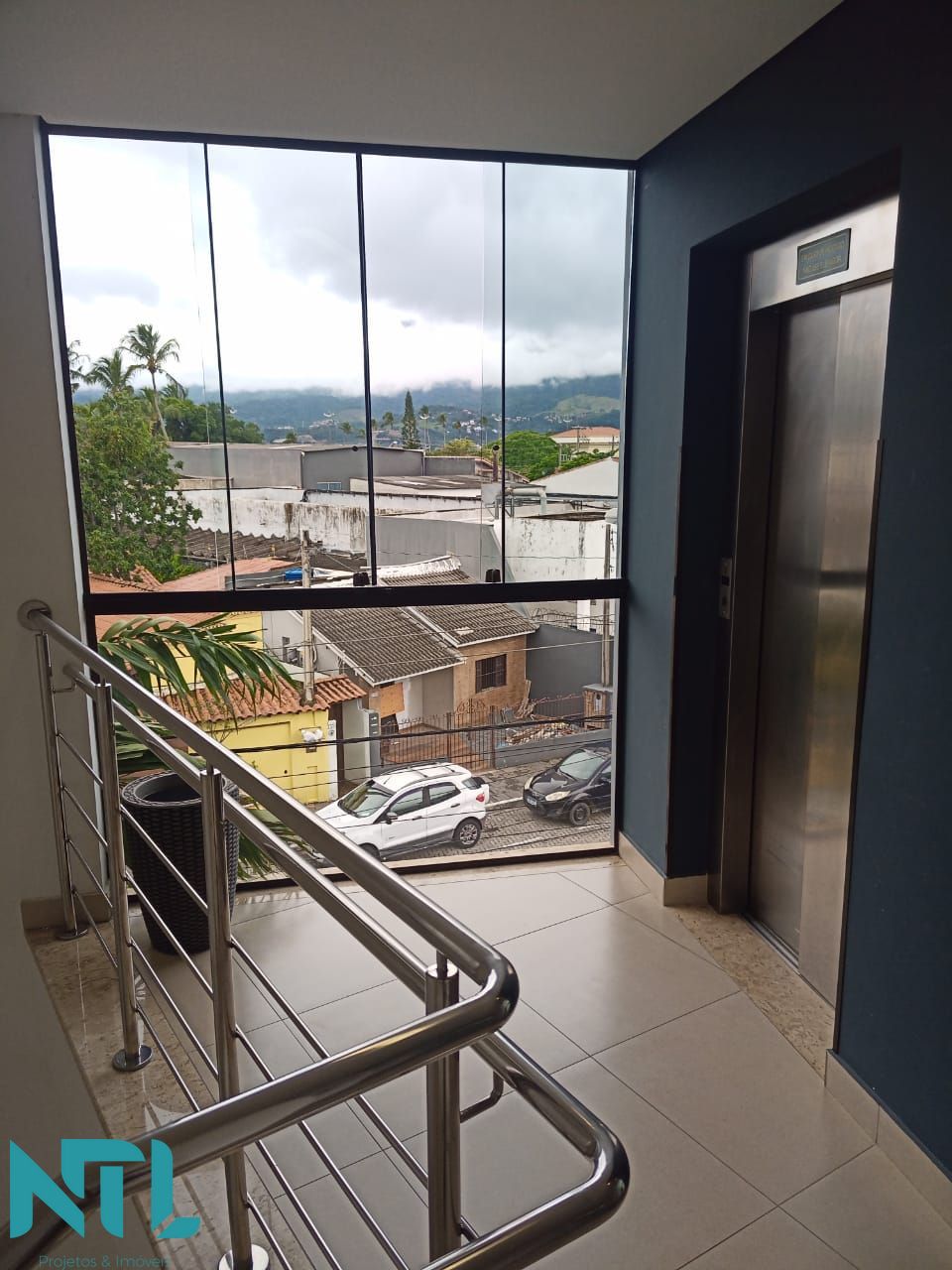 Conjunto Comercial-Sala para alugar com 2 quartos, 60m² - Foto 3