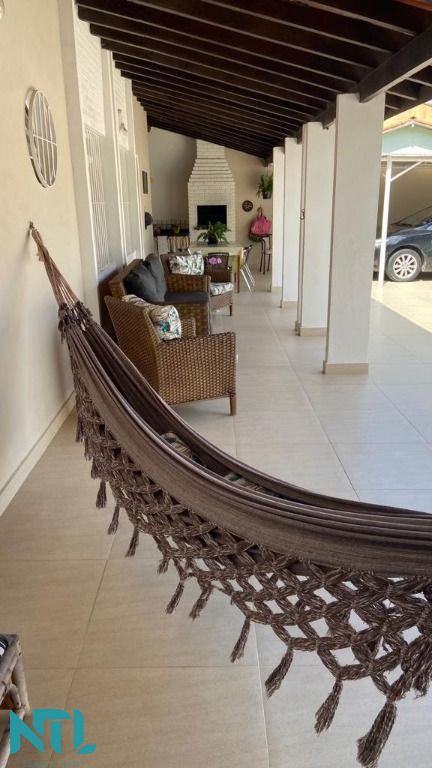 Casa à venda com 3 quartos, 225m² - Foto 6