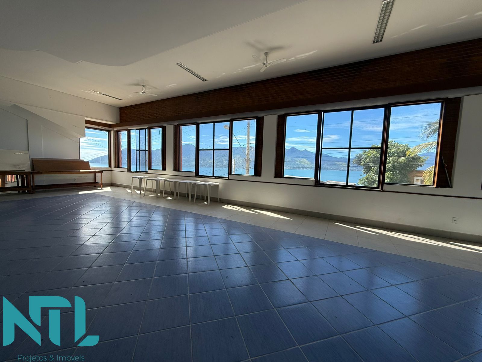 Sala-Conjunto, 250 m² - Foto 2