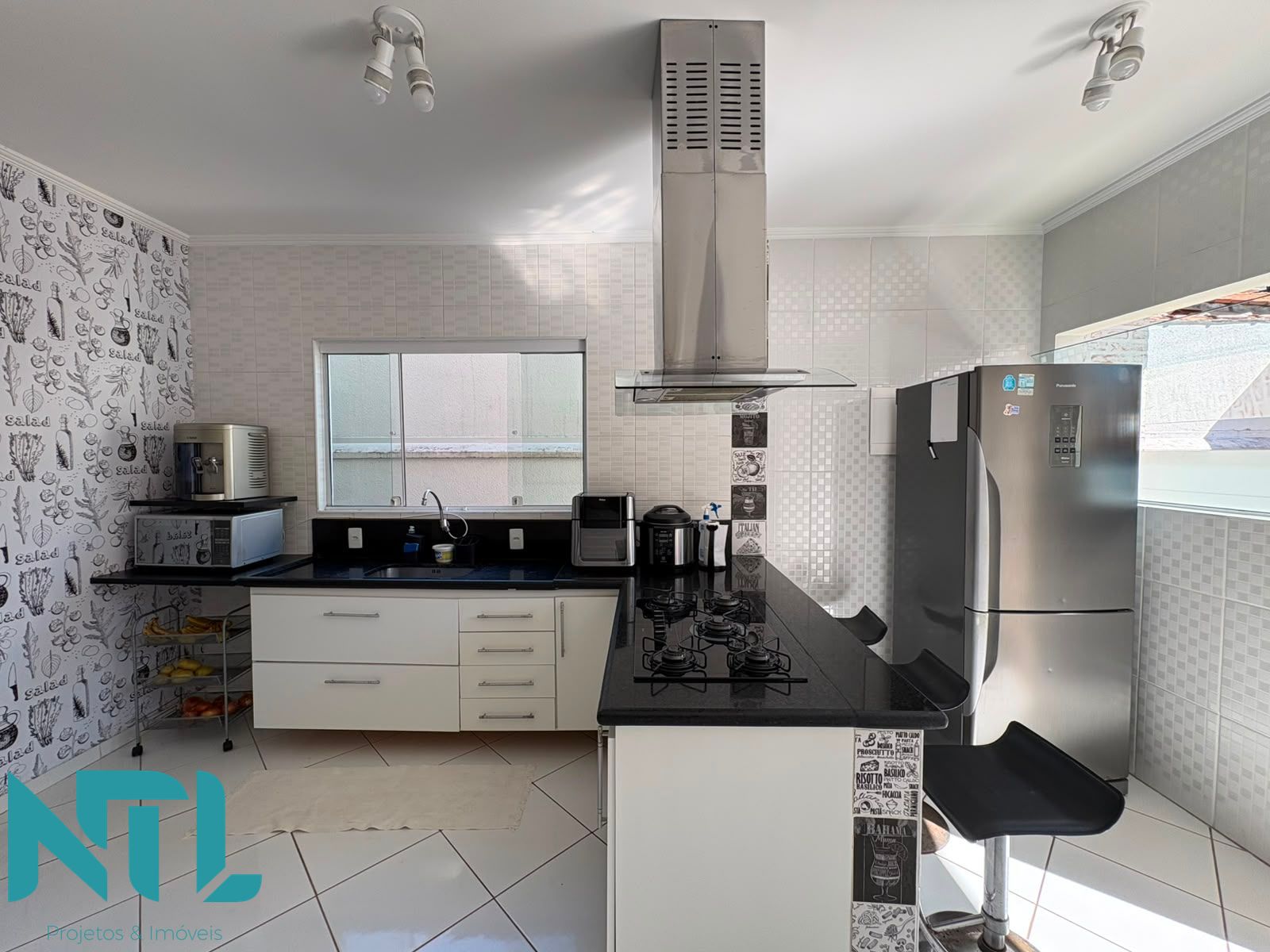 Casa, 4 quartos, 200 m² - Foto 17