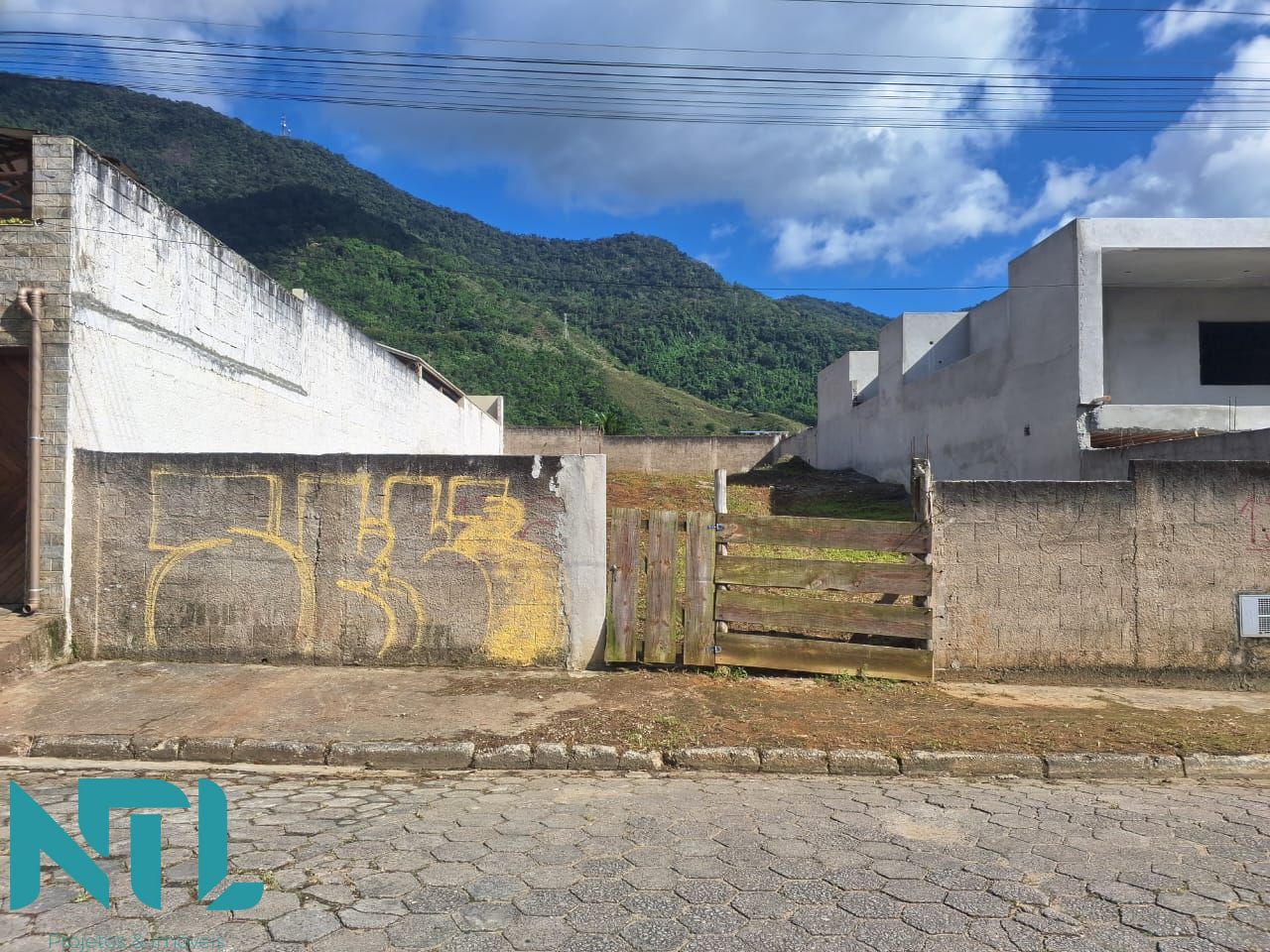 Terreno, 200 m² - Foto 2