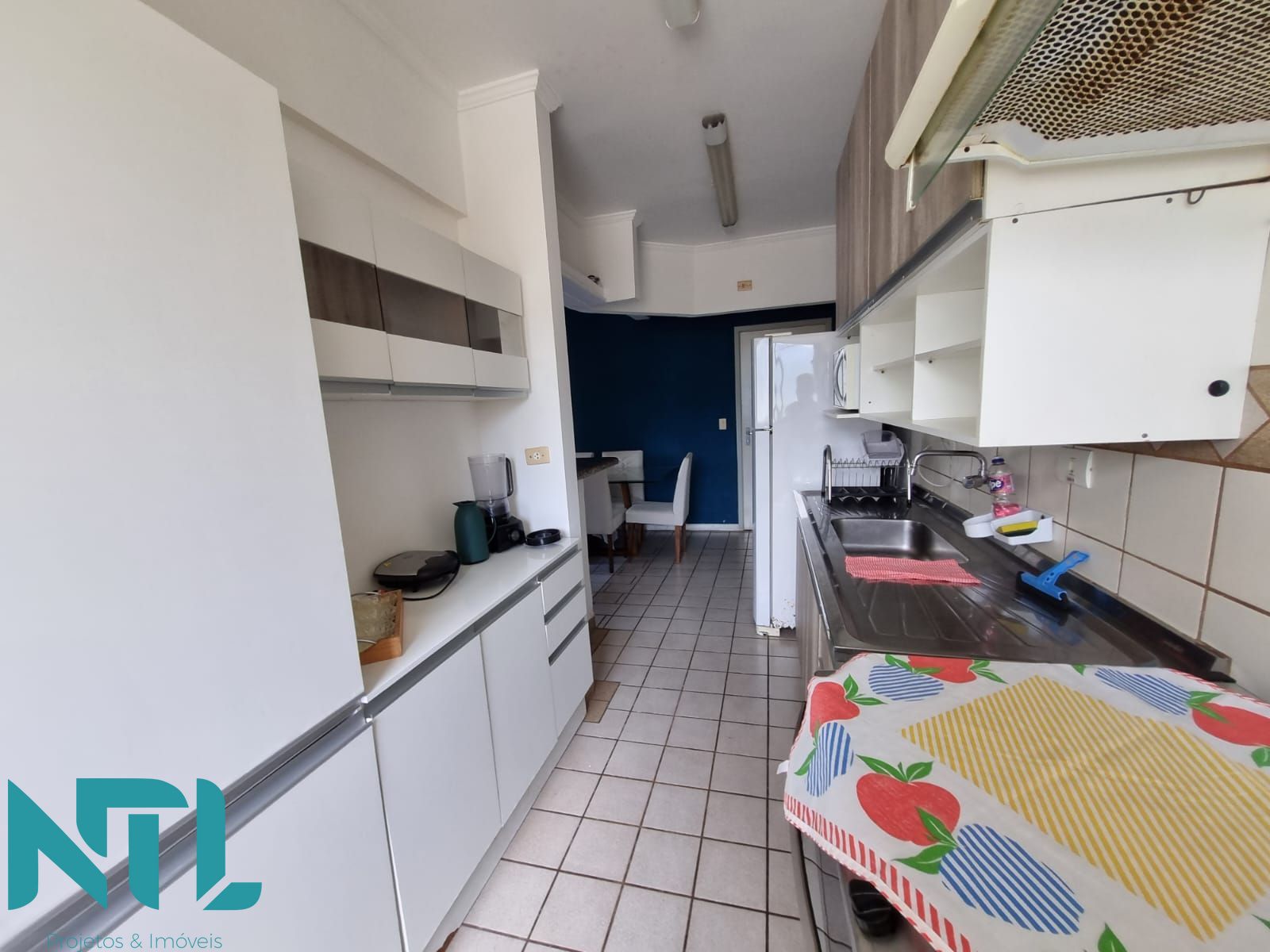 Cobertura à venda com 3 quartos, 216m² - Foto 9