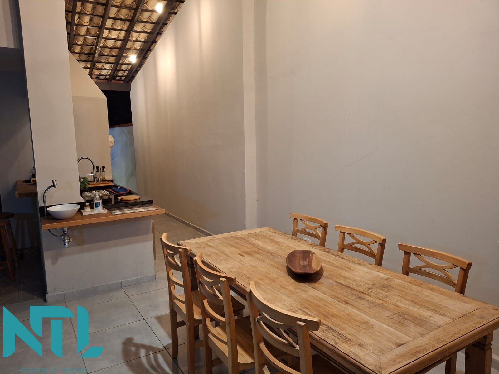 Casa à venda com 3 quartos, 230m² - Foto 14