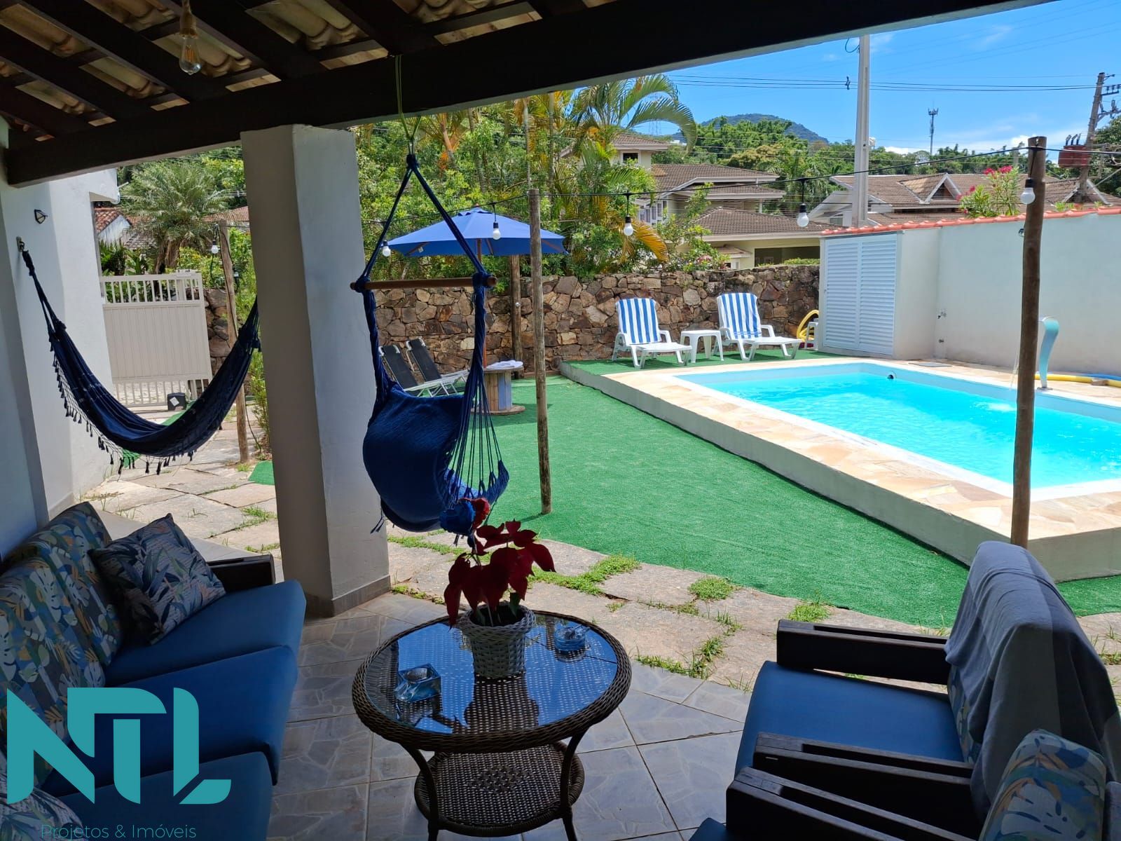Casa à venda com 3 quartos, 230m² - Foto 6