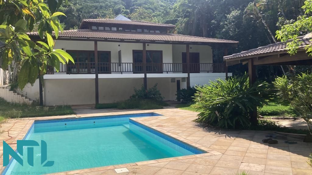 Casa, 3 quartos, 335 m² - Foto 1