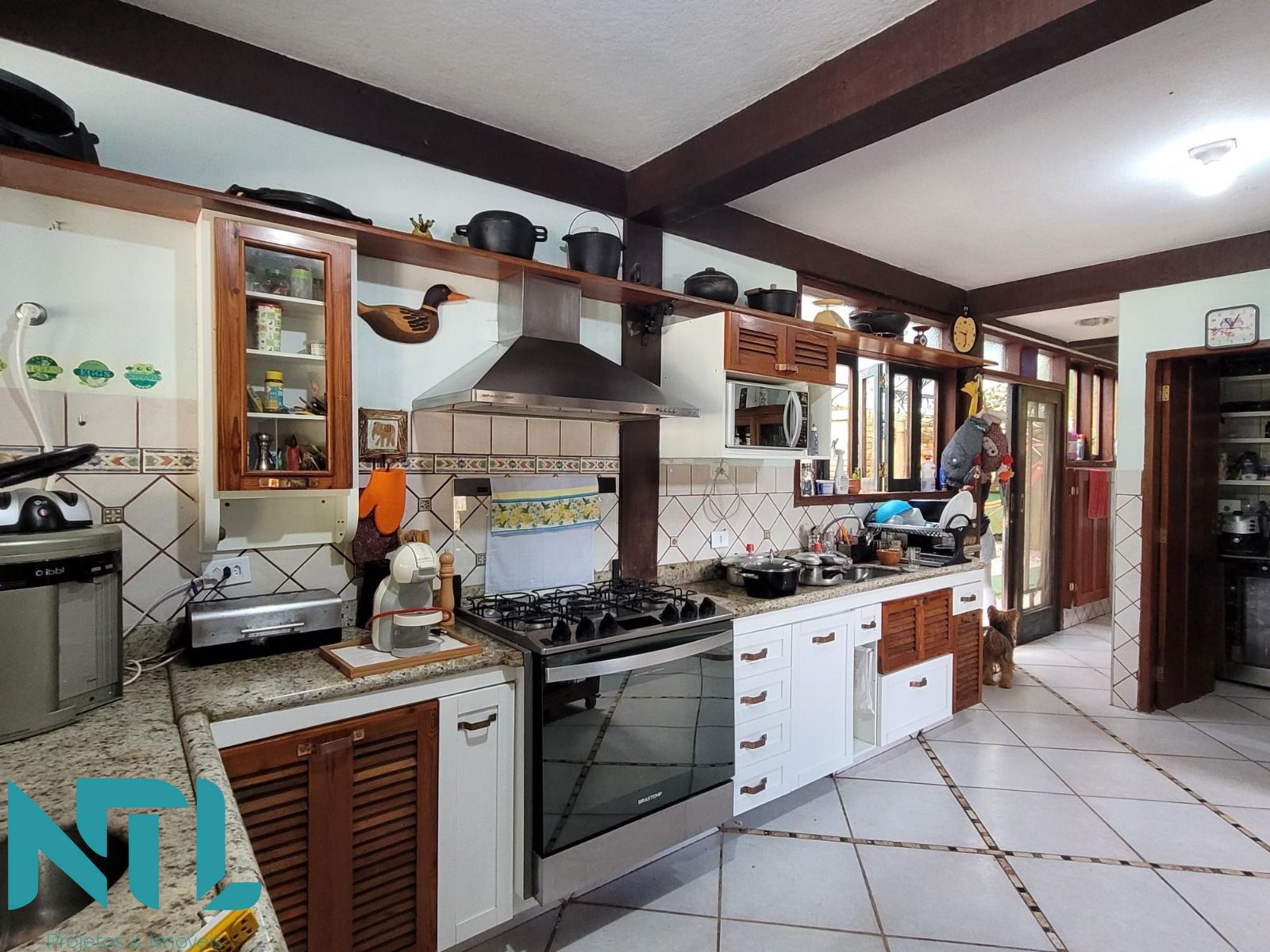 Casa à venda com 3 quartos, 400m² - Foto 13