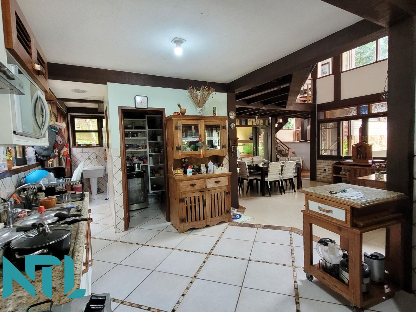 Casa à venda com 3 quartos, 400m² - Foto 14
