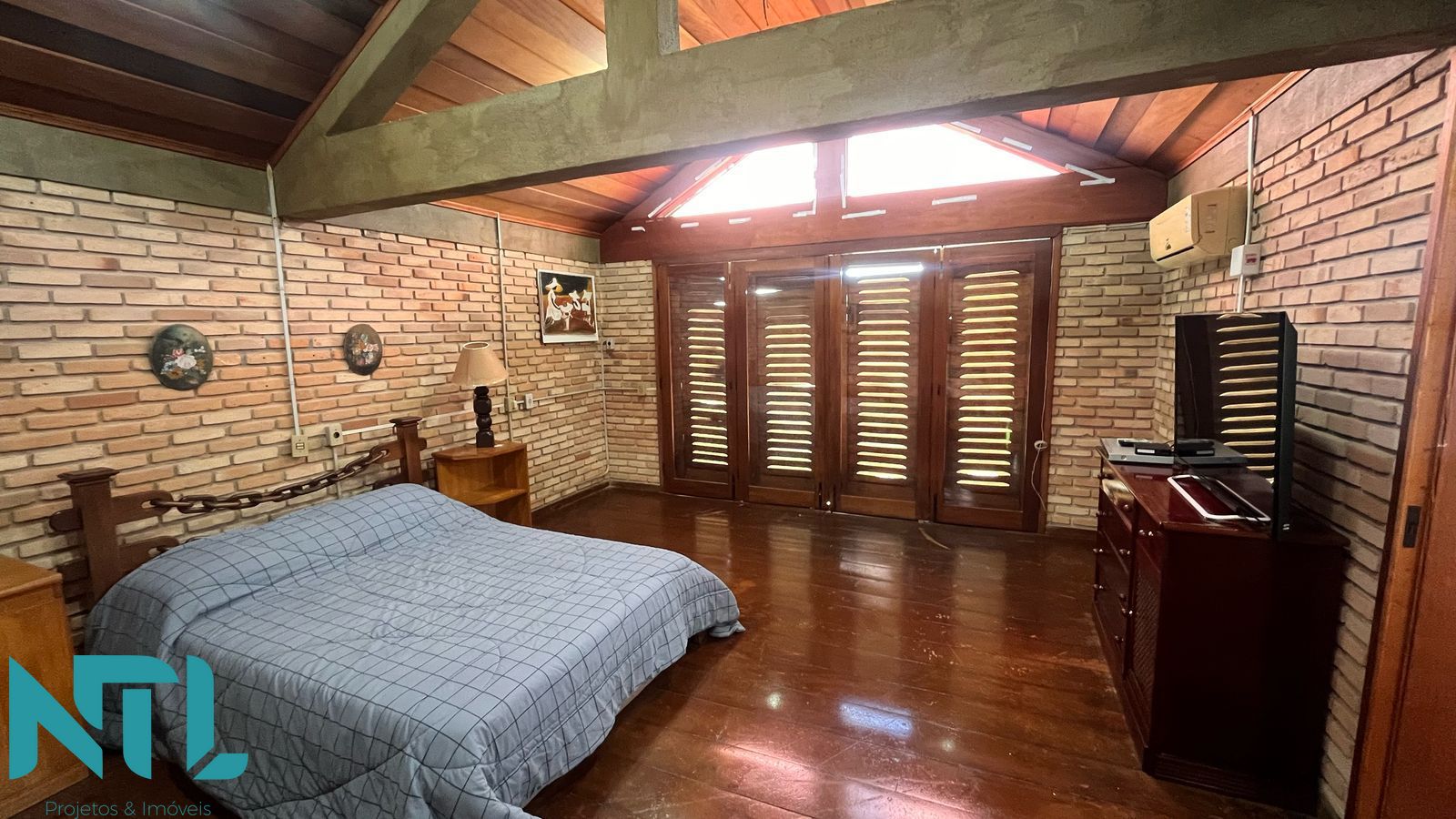 Casa, 4 quartos, 330 m² - Foto 34