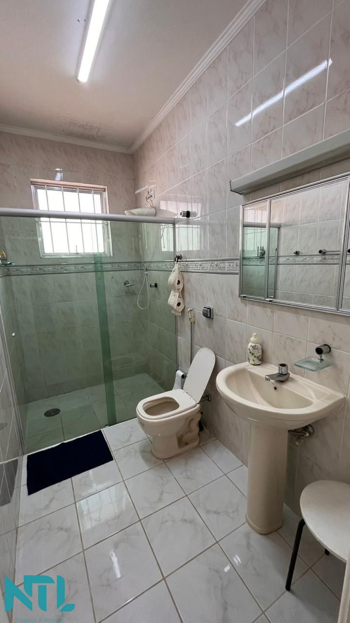 Casa, 4 quartos, 187 m² - Foto 22