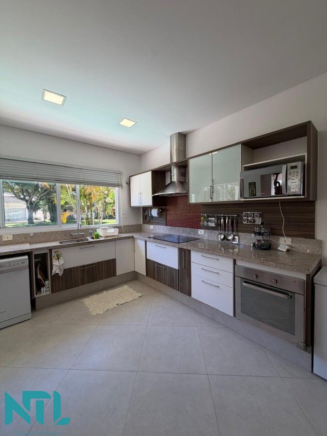 Casa, 7 quartos, 260 m² - Foto 13