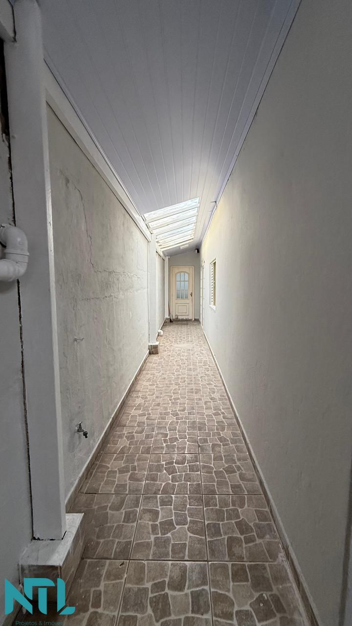 Casa à venda com 2 quartos, 90m² - Foto 9