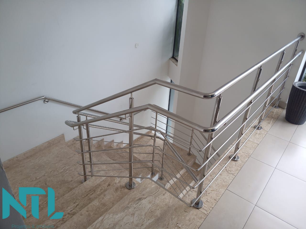 Conjunto Comercial-Sala para alugar com 2 quartos, 60m² - Foto 4