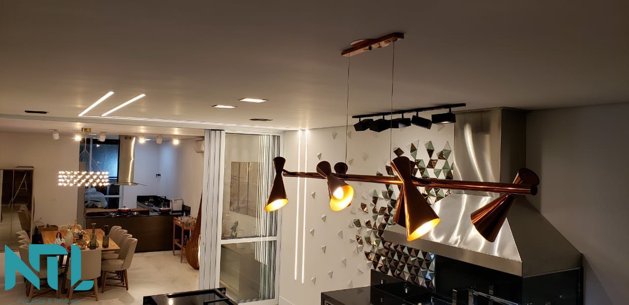 Sobrado à venda com 3 quartos, 310m² - Foto 5