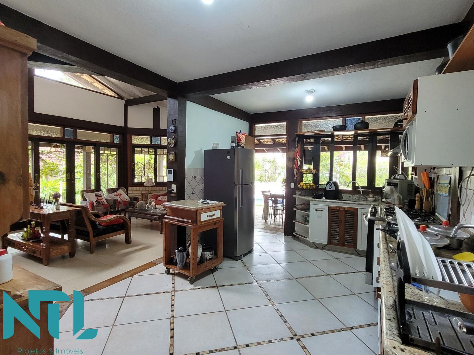 Casa à venda com 3 quartos, 400m² - Foto 15