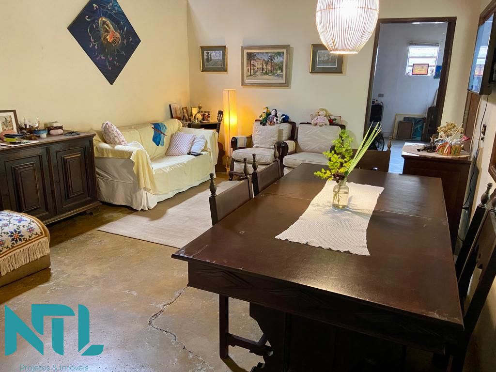 Casa à venda com 3 quartos, 197m² - Foto 10