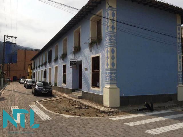 Prédio Inteiro de 18 quartos, no bairro Centro, em São Sebastião | Eu Corretor