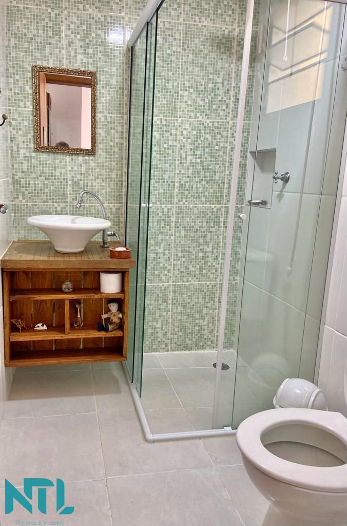 Casa à venda com 3 quartos, 197m² - Foto 16