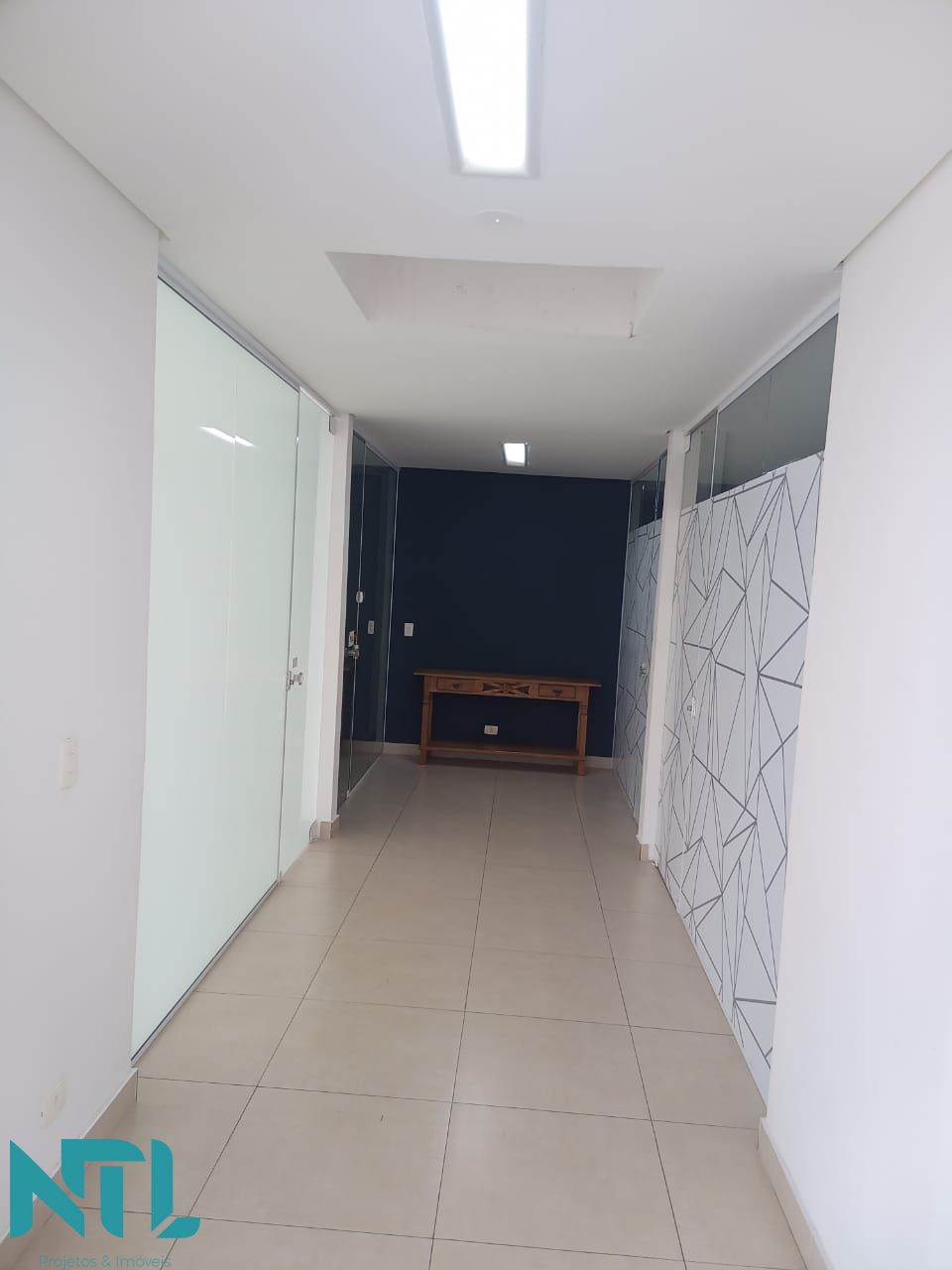 Conjunto Comercial-Sala para alugar com 2 quartos, 60m² - Foto 12