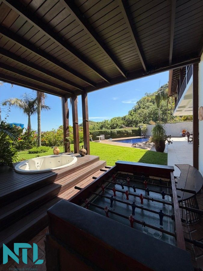 Casa, 8 quartos, 378 m² - Foto 5