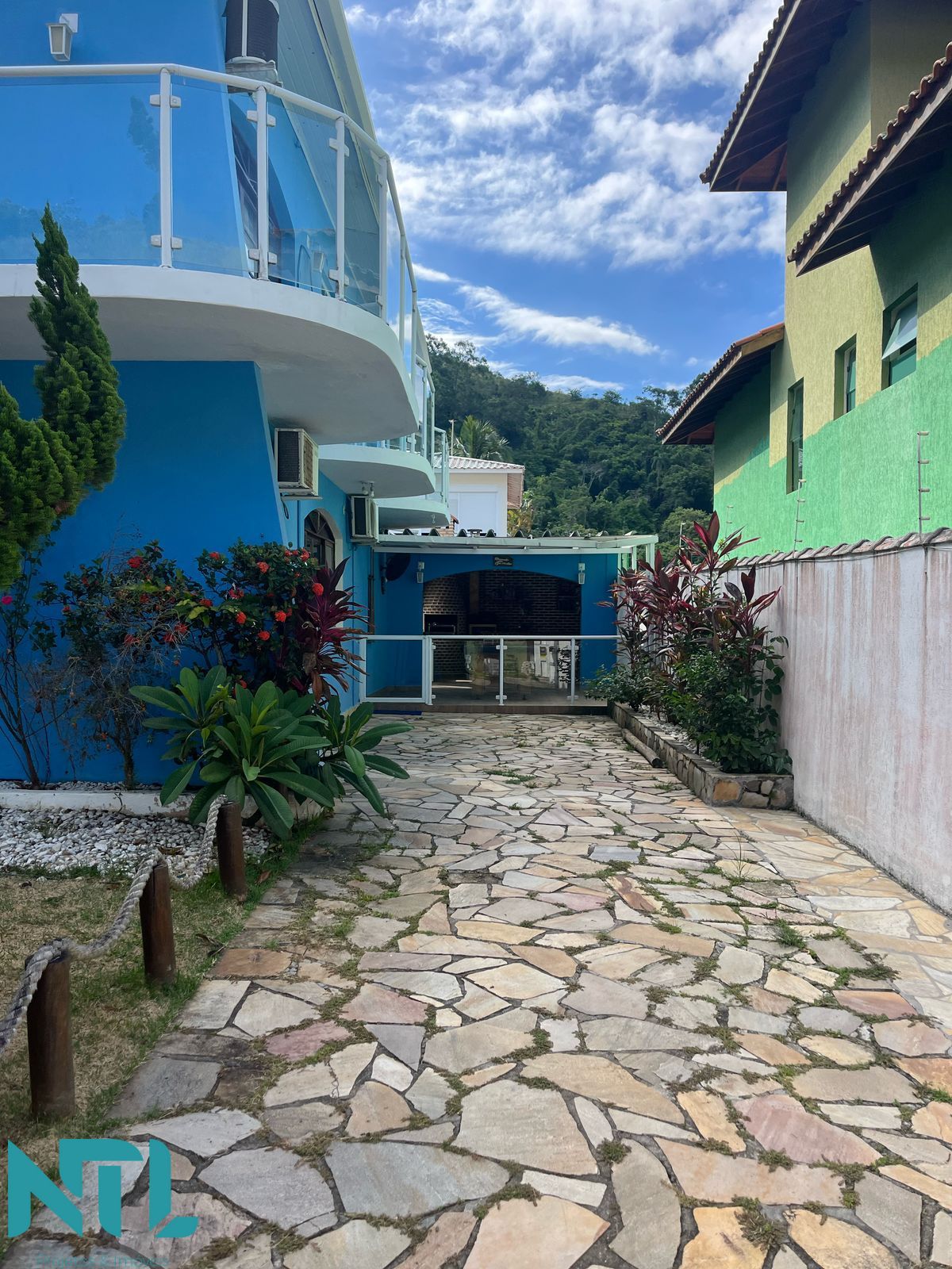 Casa, 5 quartos, 300 m² - Foto 1